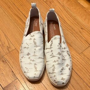 TOMS White and Brown Women's Loafers, 9 New